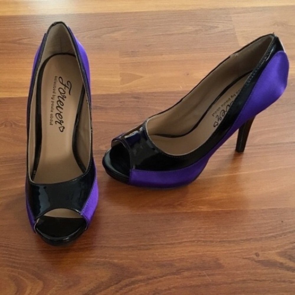 Open toe heels - Picture 2 of 2